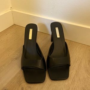 Billini square, open toe pump